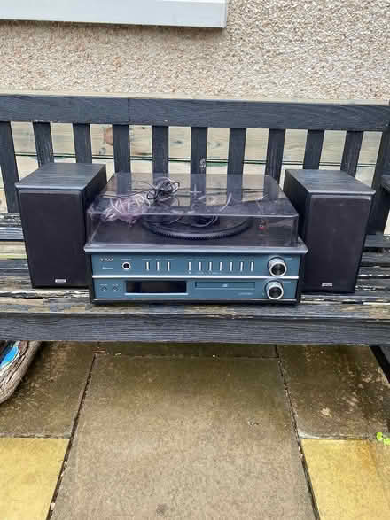 Photo of free Turntable and Speakers (Musselburgh EH21) #1