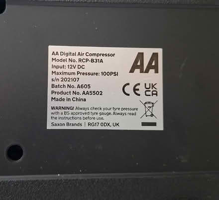 Photo of free AA 12V Digital Car Tyre Inflator / Air Compresso (Broomridge FK7) #3