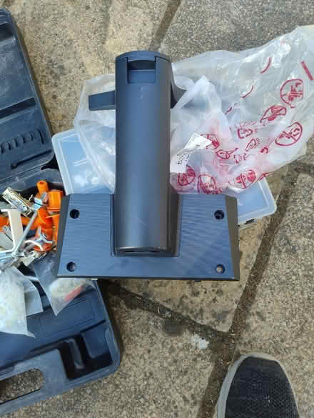 Photo of free Monitor stand (Eltham SE9) #1