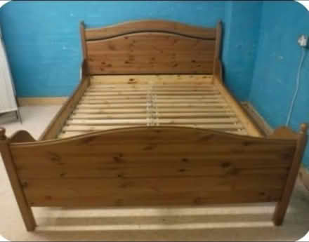 Photo of free Super king bed (West bury) #1