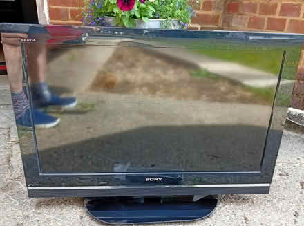 Photo of free Sony 32 TV (Barnet EN5) #1