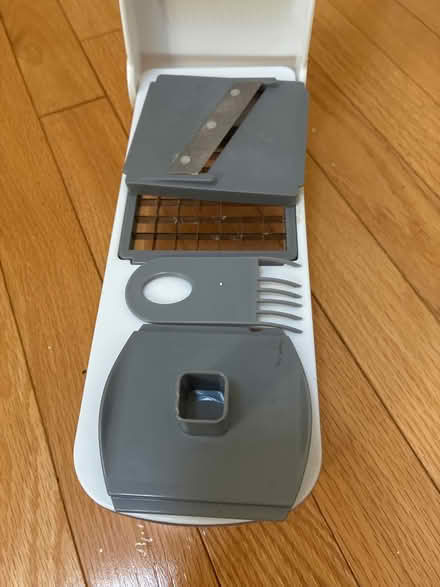 Photo of free Cuisinart Veggies & Fruit chopper (Near Friendship Heights metro) #2