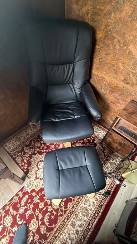 Photo of free House bundle x 5 items (Gateshead NE10) #1