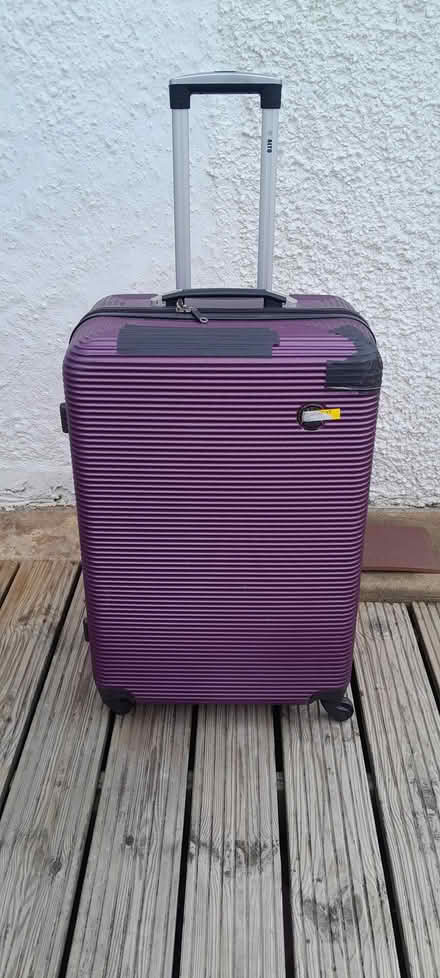 Photo of free Large suitcase - hard shell (Eastbourne BN22) #1