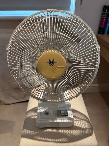 Photo of free Table Top Fan (Corringham SS17) #1