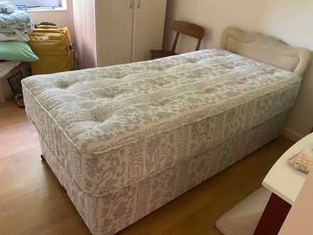 Photo of free Myers single divan bed with drawers (Hornchurch RM11) #1