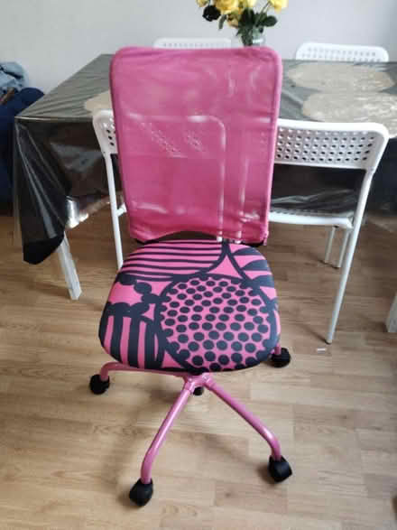 Photo of free Pink chair (Stoke Gifford BS32) #1