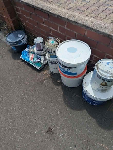 Photo of free paint (Moor End Green B24) #3