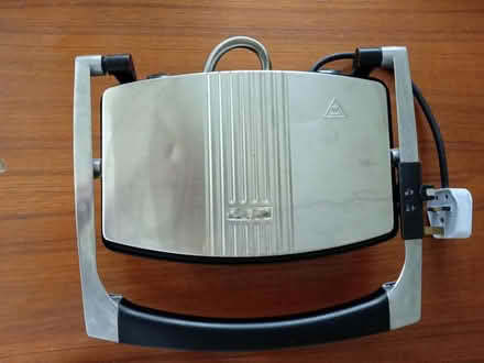 Photo of free Breville Panini / sandwich maker (Barnet EN5) #1