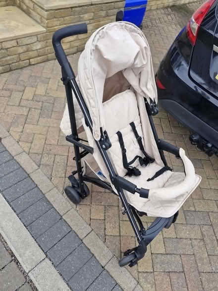 Photo of free Baby stroller (Sg156se) #1