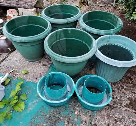Photo of free Large Garden Pots (Harefield SO19) #1