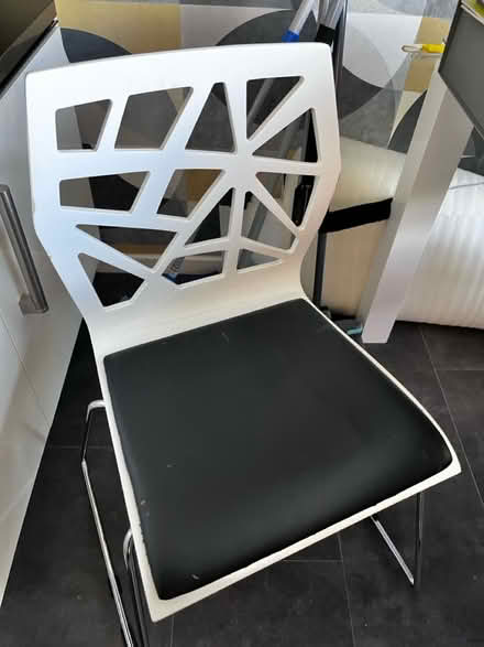 Photo of free Dining table and chairs (Meadowhead S8) #2