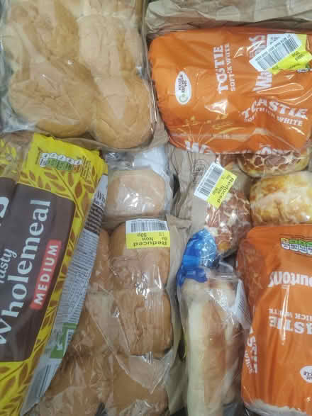 Photo of free A lot of bread 40+ assorted loaves (Loughton IG10) #2