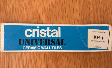 Photo of free 38 cream ceramic wall tiles (Wallands Park BN7) #2