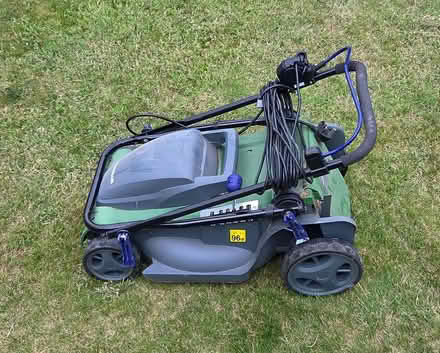 Photo of free Lawn Mower (Solihull B90) #3