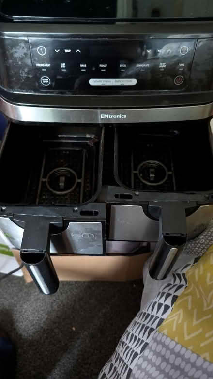 Photo of free Etronics 8.5 litre dual air fryer (Twerton BA2) #2