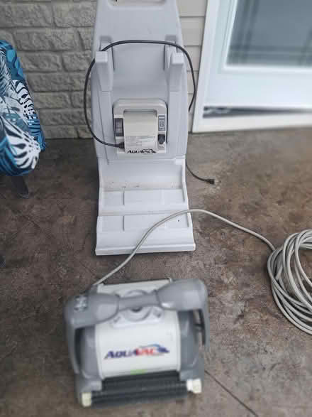 Photo of free Pool robot (Ellen ave) #1