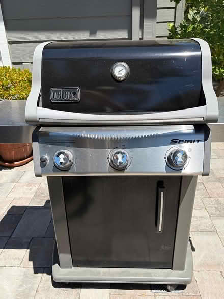 Photo of free 3-burner Weber BBQ Grill (West side Petaluma) #4