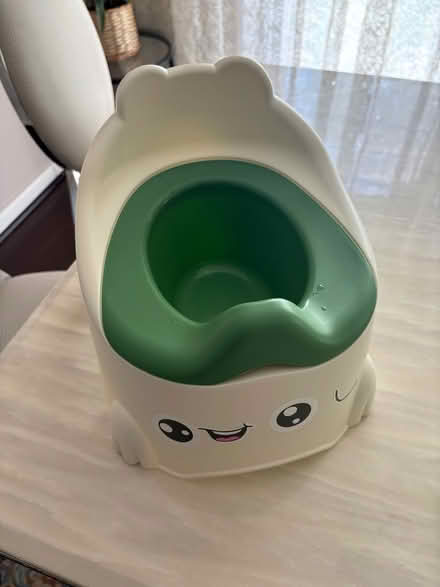 Photo of free Baby’s potty (KT19 8fu) #2