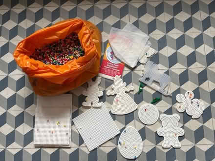 Photo of free Hana beads booklet and boards (Bicknacre CM3) #1