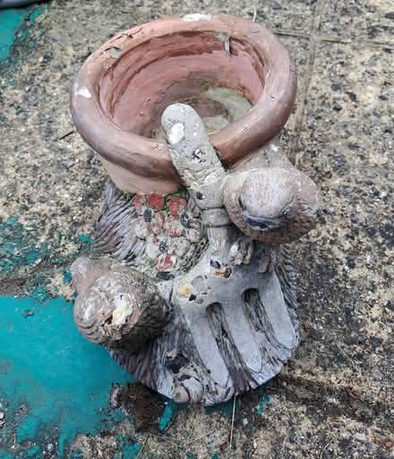 Photo of free Decorative plant pot (Harefield SO19) #1