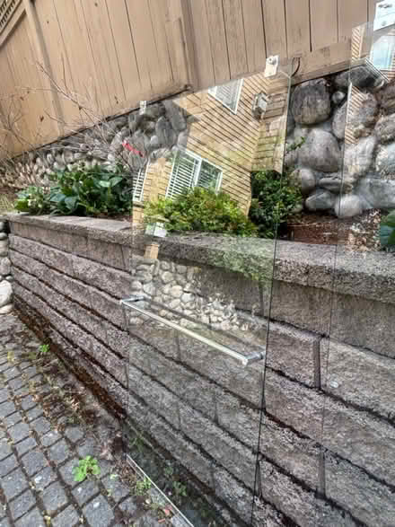 Photo of free Sliding shower doors (2) (Green Lake) #2