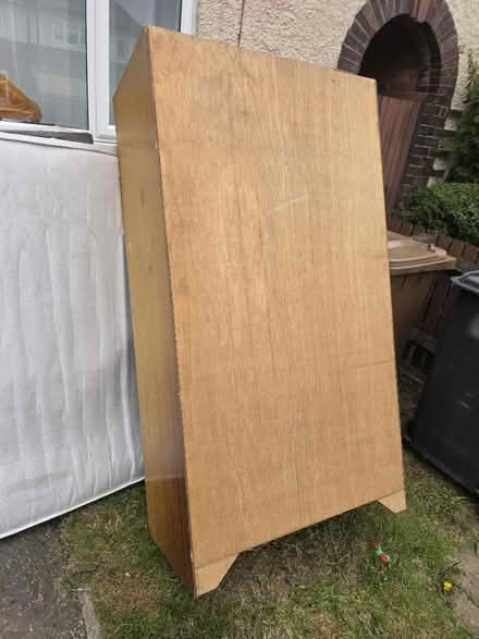 Photo of free Corner Unit and Wardrobe (Sinfin DE24) #4
