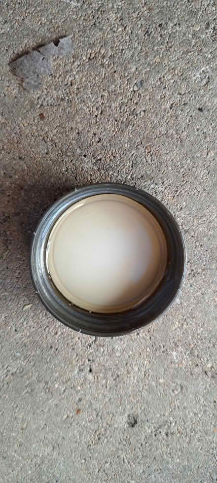 Photo of free Motor oil (OX14 off Colwell Drive) #2