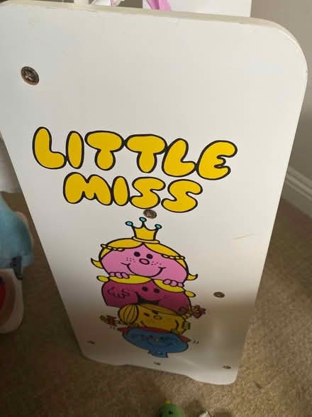 Photo of free Child book and toy organiser (Woodlands TW7) #3