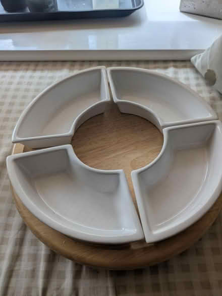 Photo of free Lazy Susan rotating serving dishes (Wincheap CT1) #2