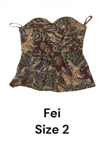 Photo of free Fei Woman’s Top (Brooklyn Storage) #1