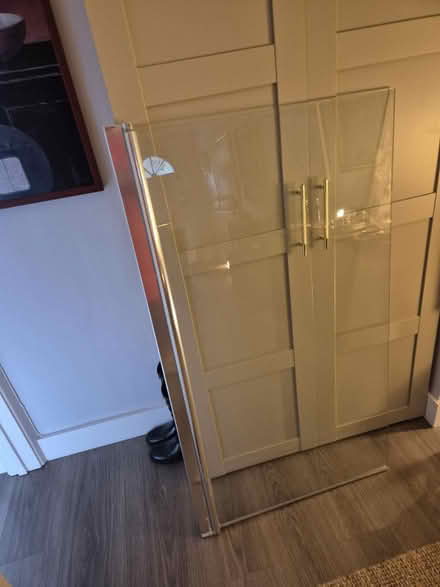 Photo of free Glass shower screen (NW6) #2