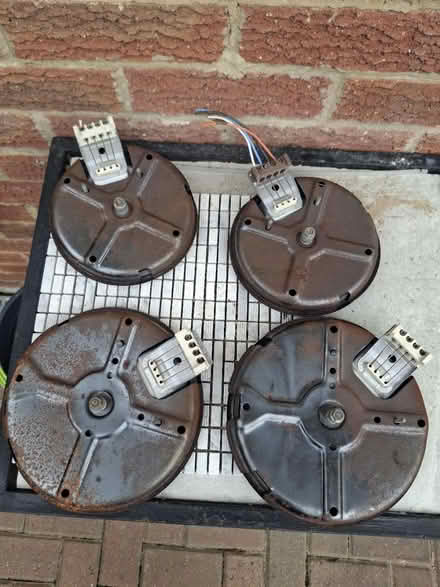Photo of free 4 x hot plate rings working (SN25 Abbey meads) #2