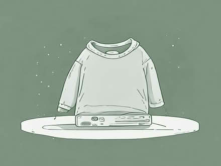 Photo of clothes and device (Manor Top S2) #1