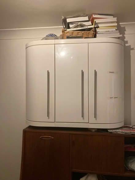 Photo of free Kitchen cabinets (Rusthall) #1