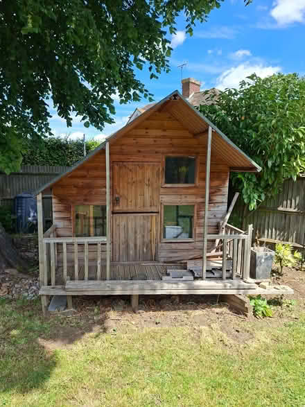 Photo of free Summer house/wendy house. (Bearton SG5) #2