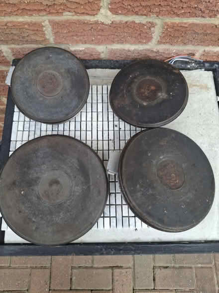 Photo of free 4 x hot plate rings working (SN25 Abbey meads) #1