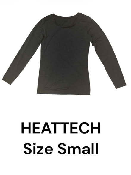 Photo of free HEATTECH Woman’s Top (Brooklyn Storage) #1