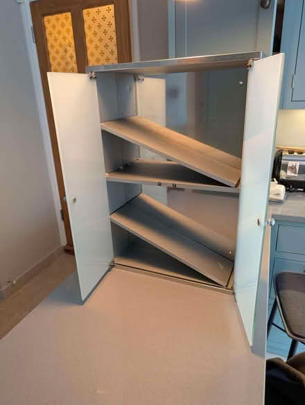 Photo of free Bathroom cabinet (Leytonstone E11) #2