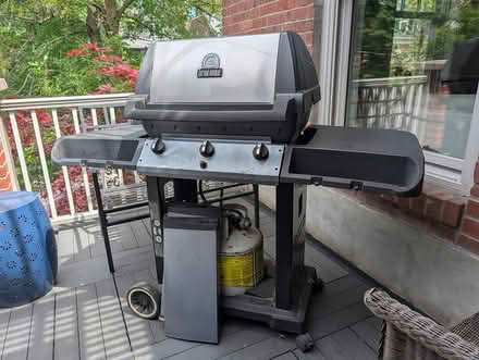 Photo of free Broil Mate Barbecue (Annex - Howland Ave) #1