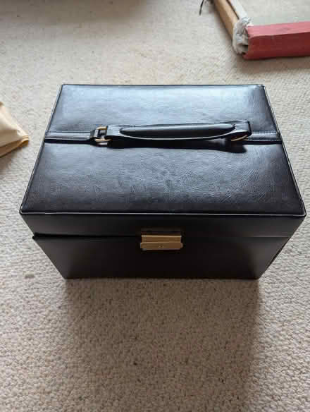 Photo of free Black jewellery box (BD20 5NE) #1