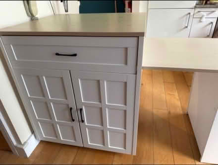 Photo of free Kitchen island with extendable dine (Kensal rise) #2
