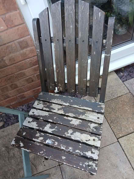 Photo of free Garden table and chairs (Oakenshaw B98) #4