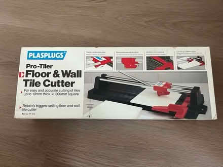 Photo of free Floor and wall tile cutter (W13) #1