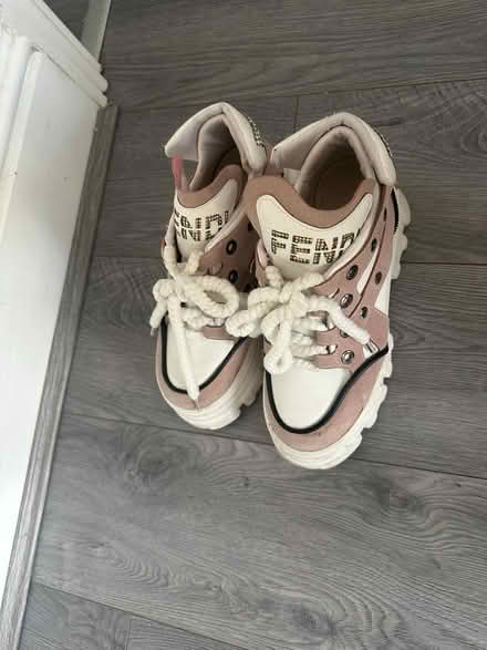 Photo of free Shoes (L8) #1