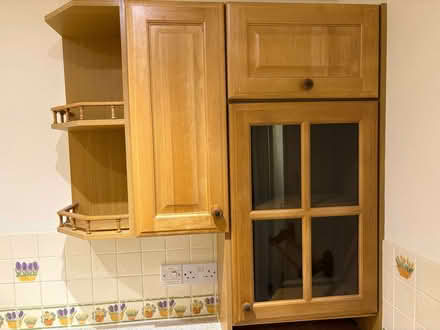 Photo of free Manhattan oak kitchen - more to follow (Denmead PO7) #1