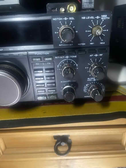 Photo of Ham radio equipment (Darnall S9) #1