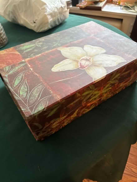 Photo of free Box/bin (Croton-on-Hudson) #1