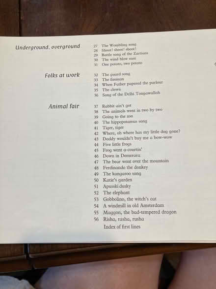 Photo of free 1975 British children’s song book (Petworth/ Park View) #3