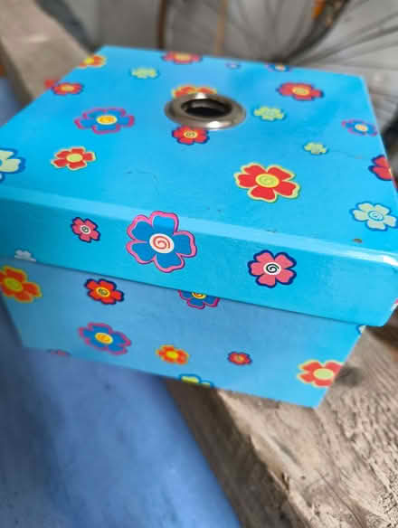 Photo of free Gift box (Springfield MK6) #1